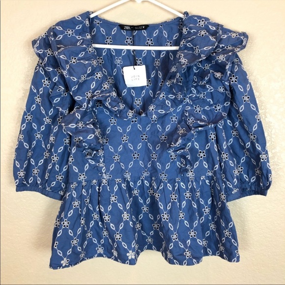 Zara blue eyelet embroidered sold out top - Picture 3 of 3